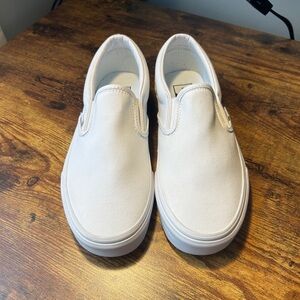 Size 6.5 Men’s 8 Womens - VANS UA Classic White Canvas